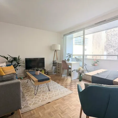 Appartement Grand Calme Balcon